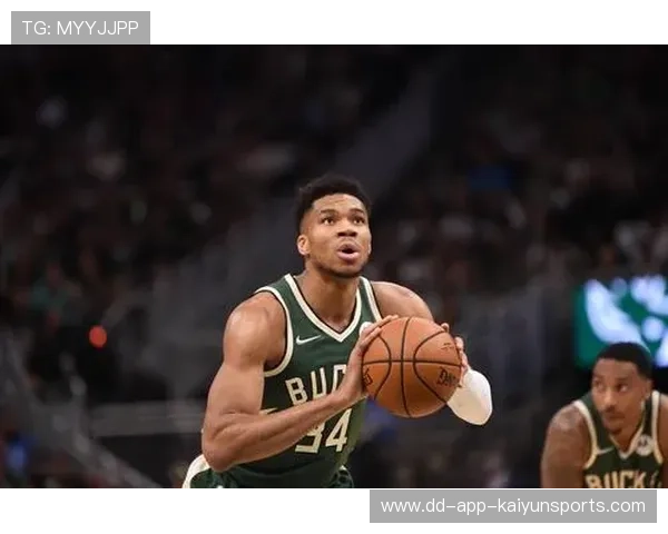 字母哥背身强吃得手，禁区硬解无人能挡，字母哥背打集锦