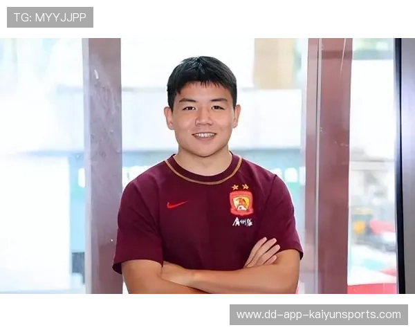 徐彬加盟狼队，英超之路期待新星崭露